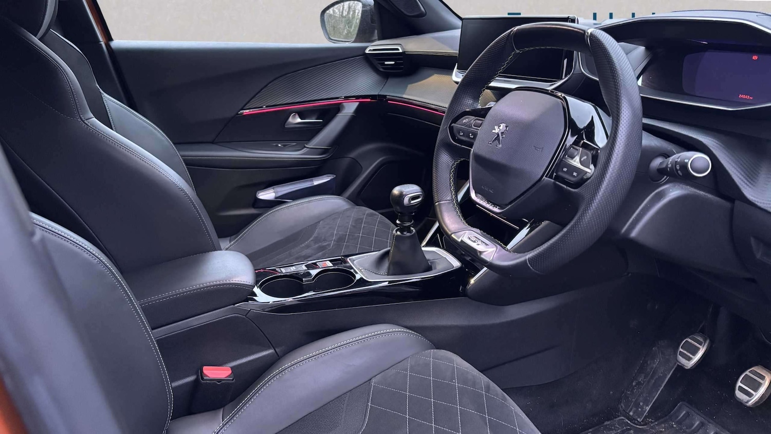 Used Peugeot 2008 for sale - 77861781: Photo 3