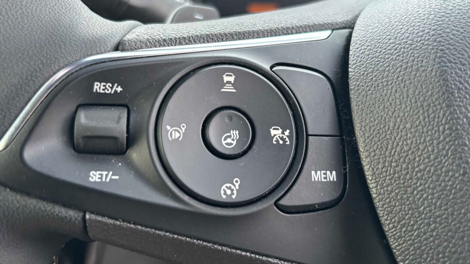 Used Vauxhall Mokka 2024 for sale - 77972617: Photo 12