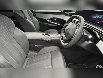 Used Peugeot 3008 2025 for sale - 77860689: Photo