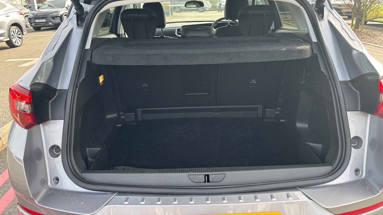 Used Vauxhall Grandland for sale - 77858490: Photo 11