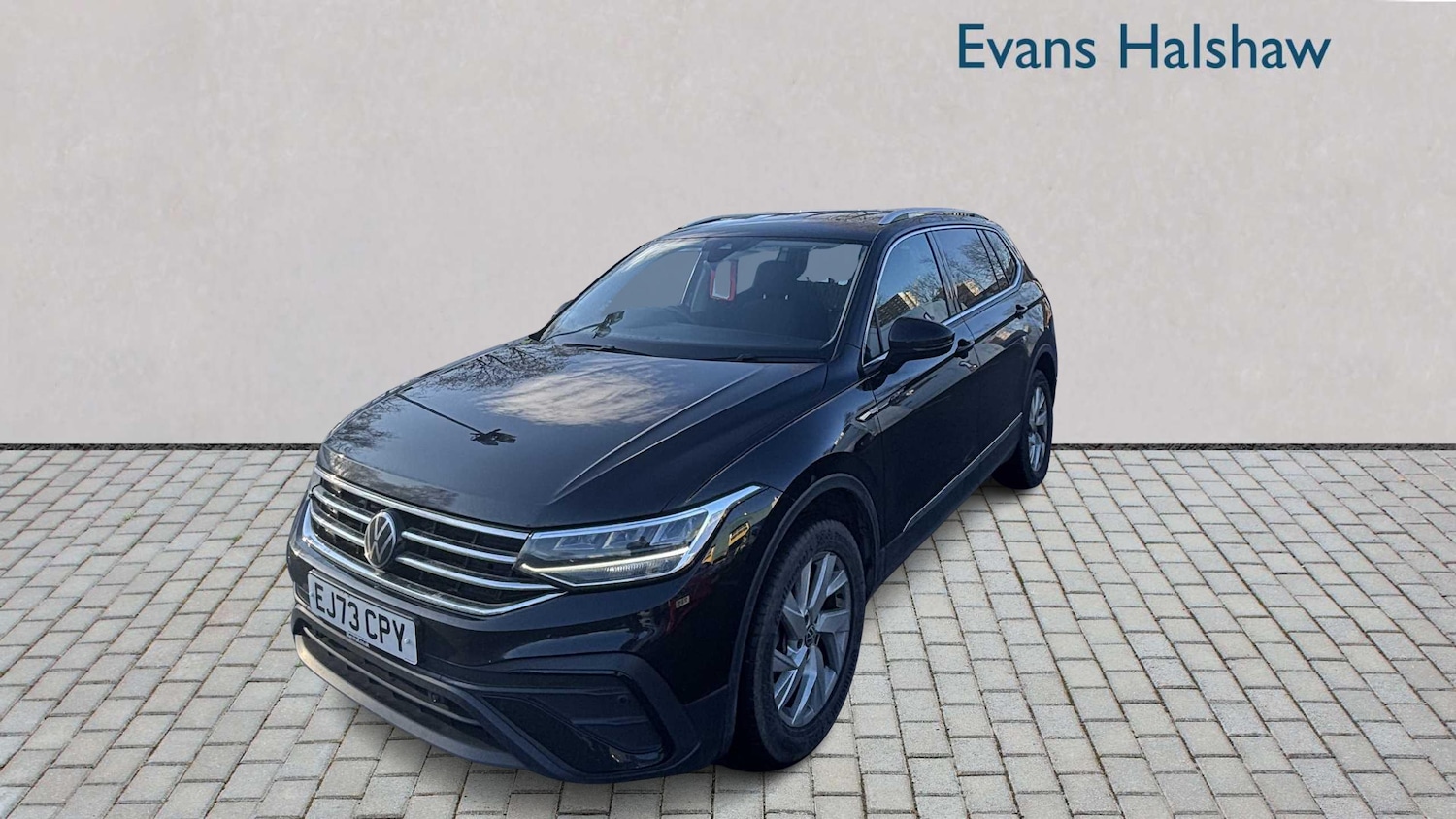 Used Volkswagen Tiguan Allspace 2023 for sale - 77928470: Photo 2
