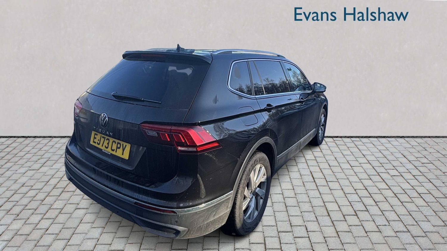 Used Volkswagen Tiguan Allspace 2023 for sale - 77928470: Photo 4