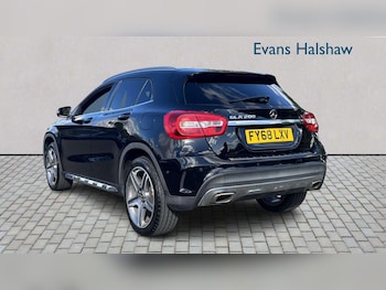 Used Mercedes-Benz GLA 2018 for sale - 79455460: Photo