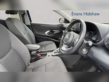 Used Toyota Yaris 2023 for sale - 78264846: Photo