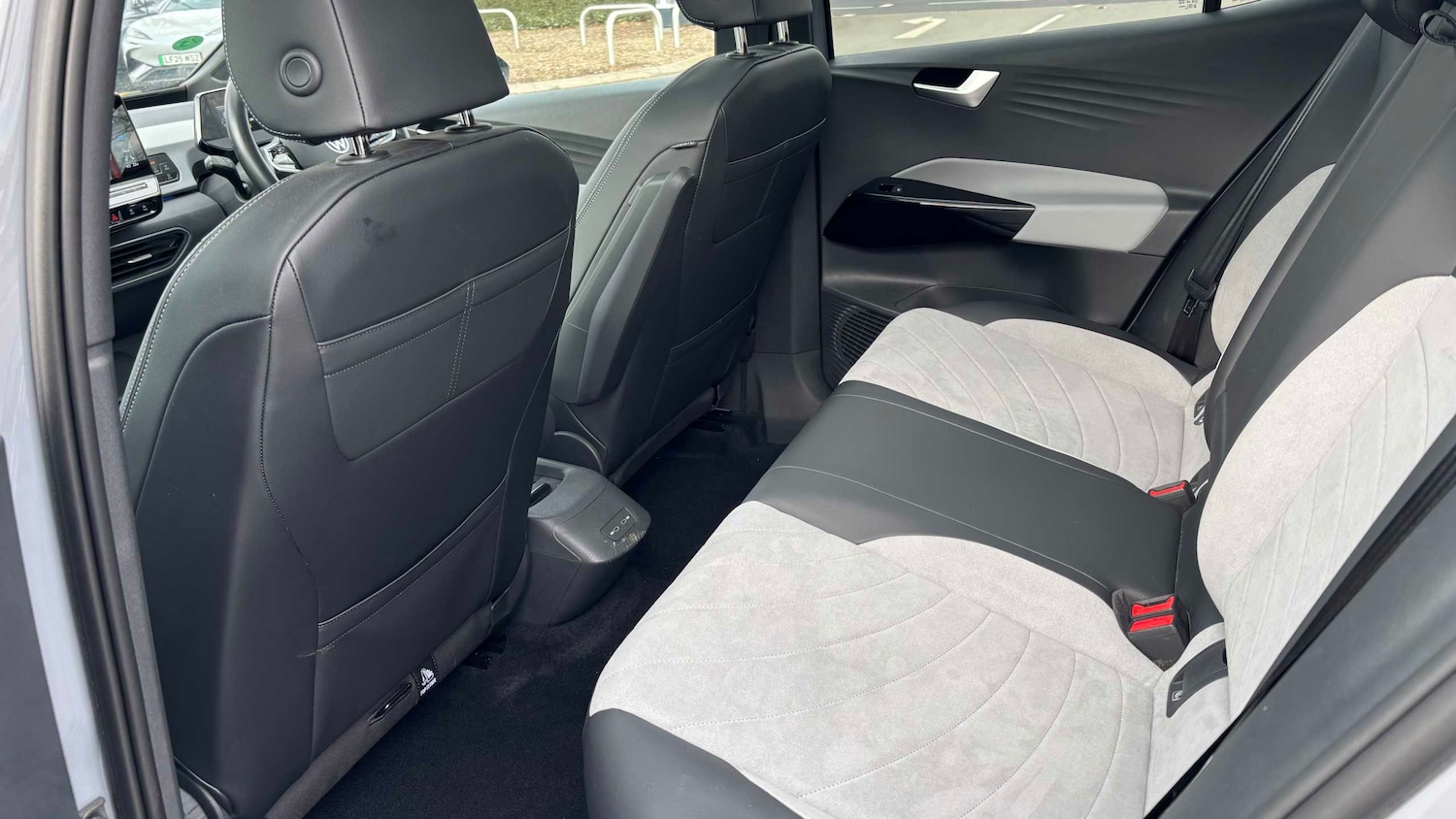 Used Volkswagen ID.3 2023 for sale - 77858597: Photo 10