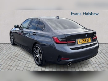 Used BMW 3 Series 2021 for sale - 78774610: Photo