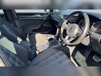 Used Volkswagen Golf 2016 for sale - 79568058: Photo
