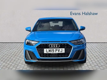 Used Audi A1 2019 for sale - 77857440: Photo