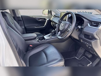 Used Toyota RAV4 2021 for sale - 78519518: Photo