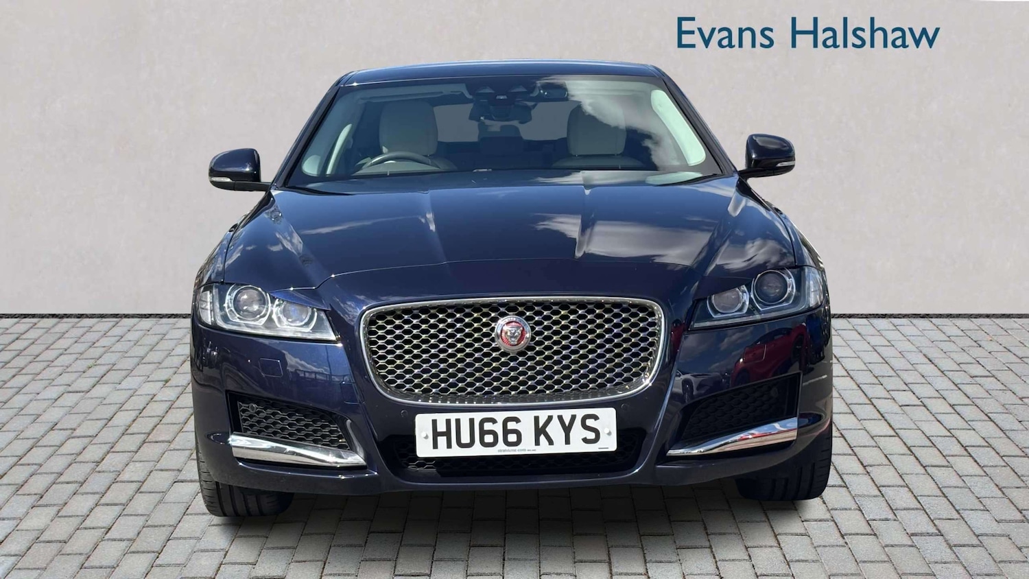 Used Jaguar XF 2017 for sale - 78119000: Photo 4