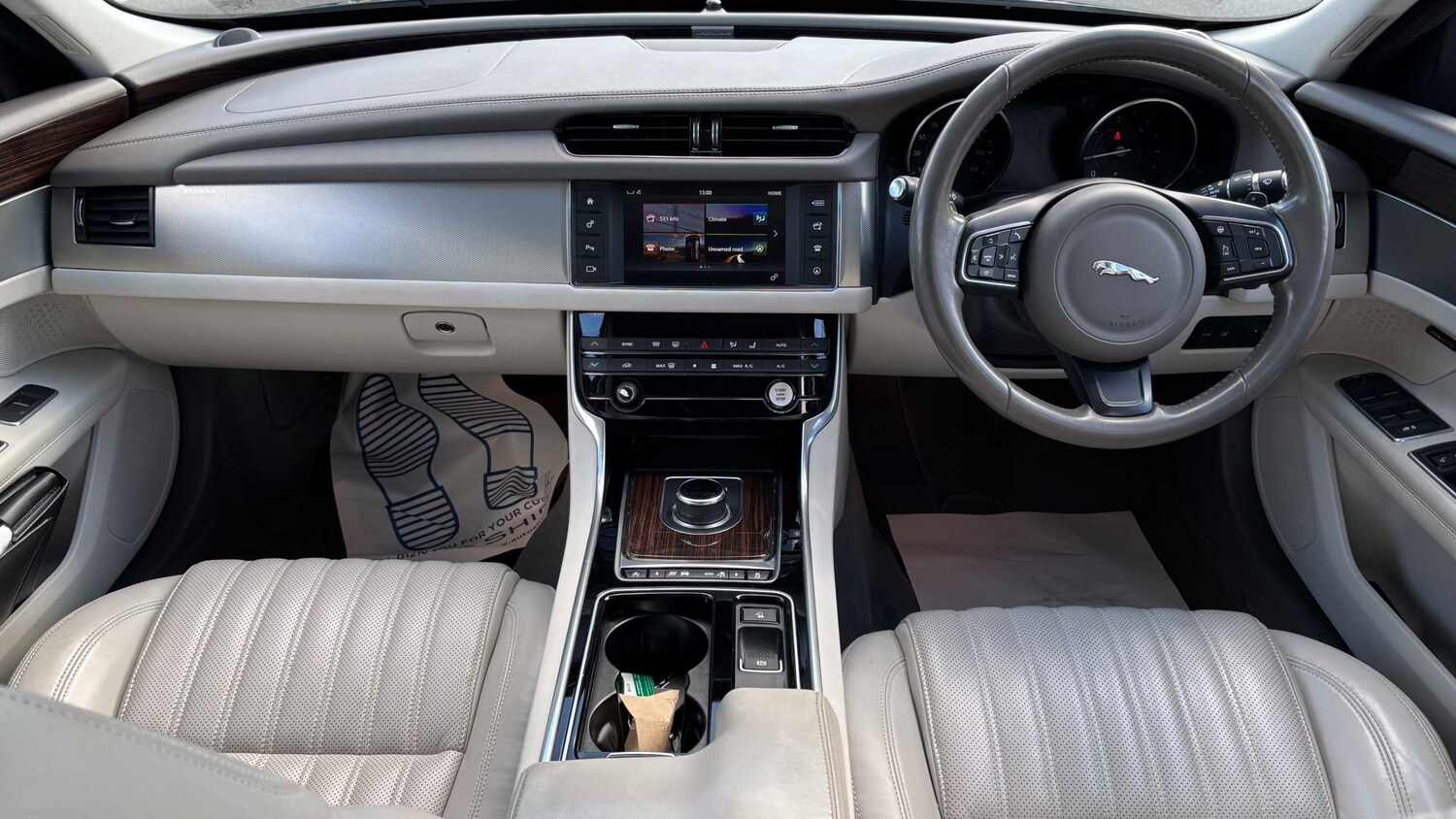 Used Jaguar XF 2017 for sale - 78119000: Photo 8