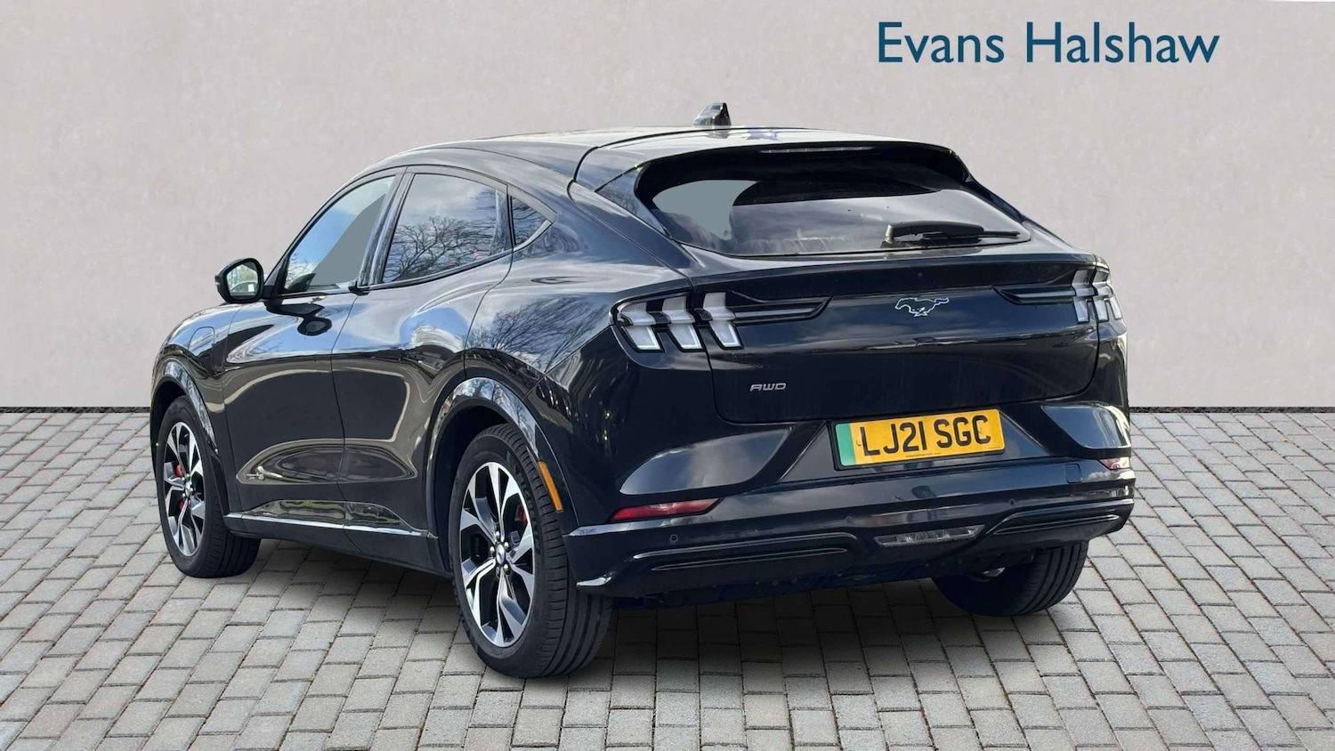 Used Ford Mustang Mach-E 2021 for sale - 77886092: Photo 2