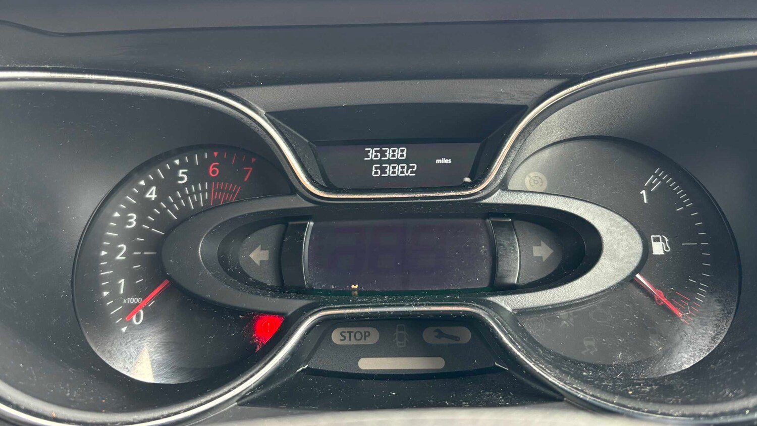 Used Renault Captur for sale - 77859667: Photo 13