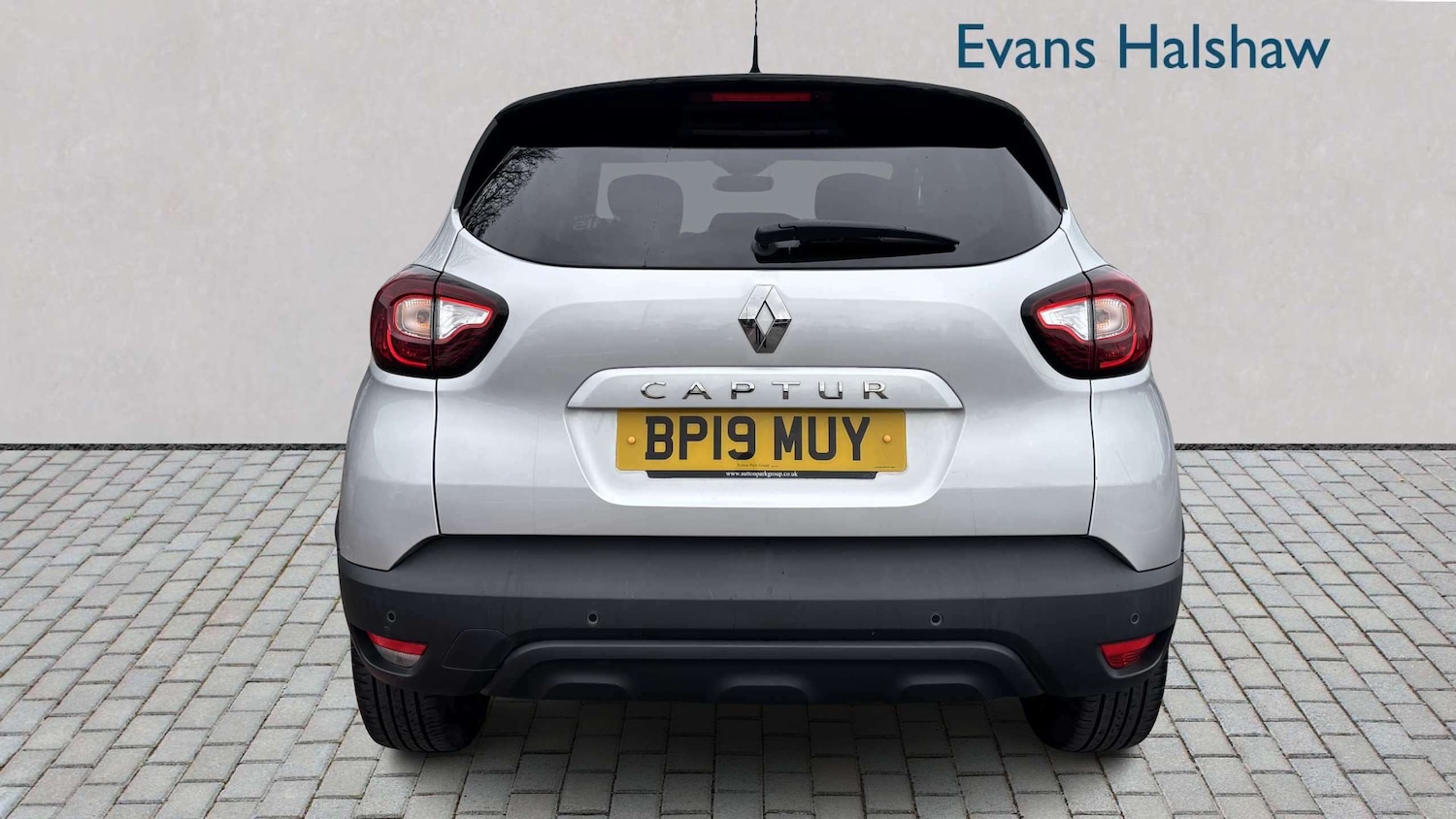 Used Renault Captur for sale - 77859667: Photo 5