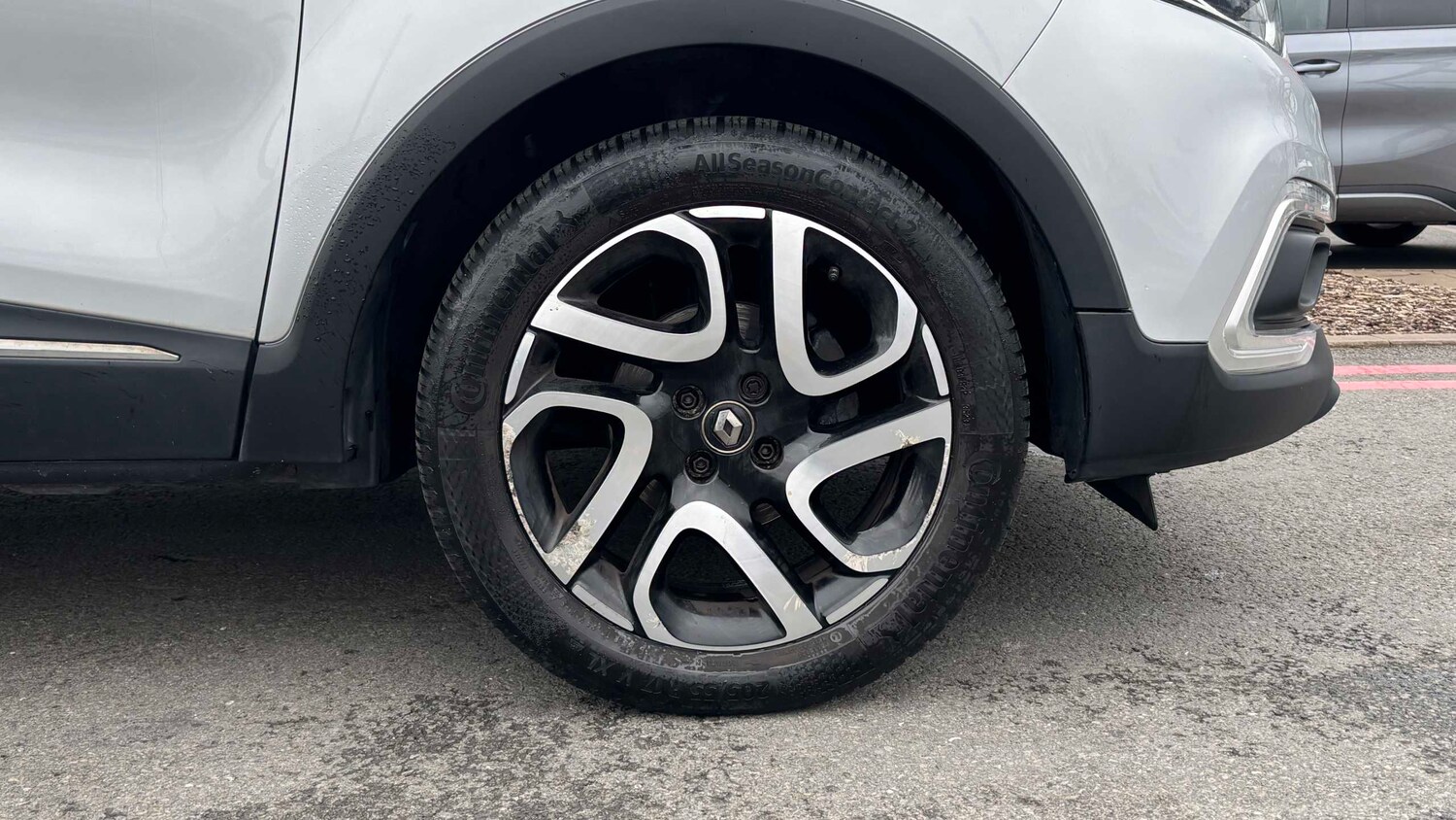 Used Renault Captur for sale - 77859667: Photo 7