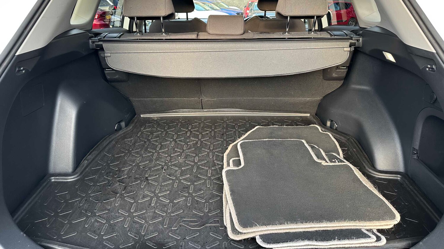 Used Toyota RAV4 for sale - 77862147: Photo 11