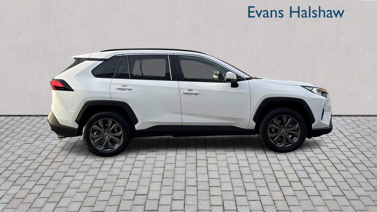 Used Toyota RAV4 for sale - 77862147: Photo 6