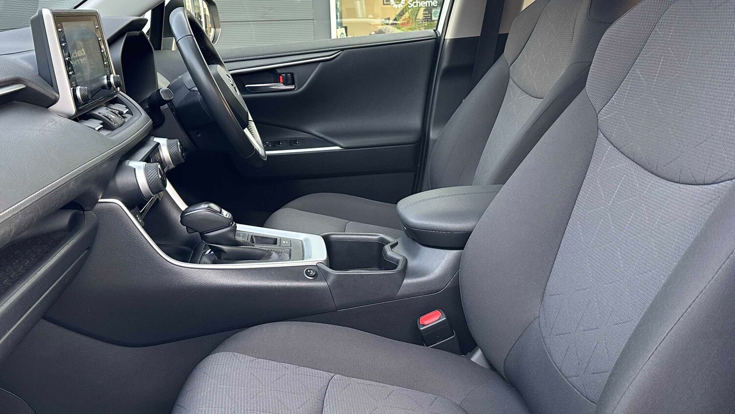 Used Toyota RAV4 for sale - 77862147: Photo 9