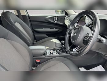 Used MINI Clubman 2021 for sale - 79624407: Photo