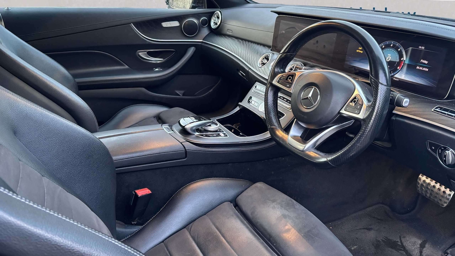 Used Mercedes-Benz E Class 2018 for sale - 78010237: Photo 3