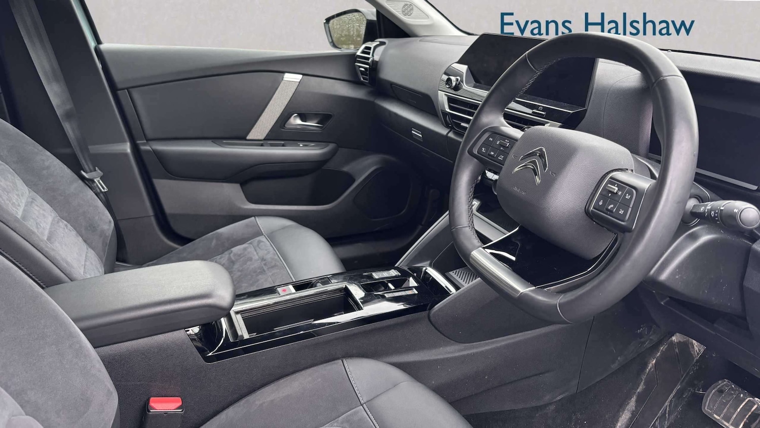 Used Citroen C4 2023 for sale - 77928562: Photo 3