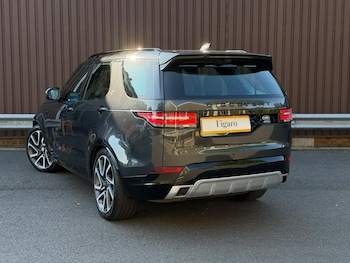 Used Land Rover Discovery 2017 for sale - 79347657: Photo