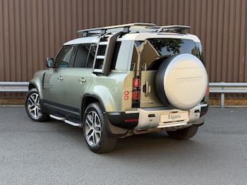 Used Land Rover Defender 2020 for sale - 79177128: Photo