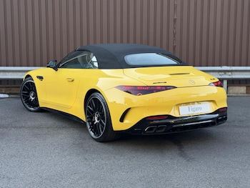 Used Mercedes-Benz SL 2023 for sale - 79522588: Photo