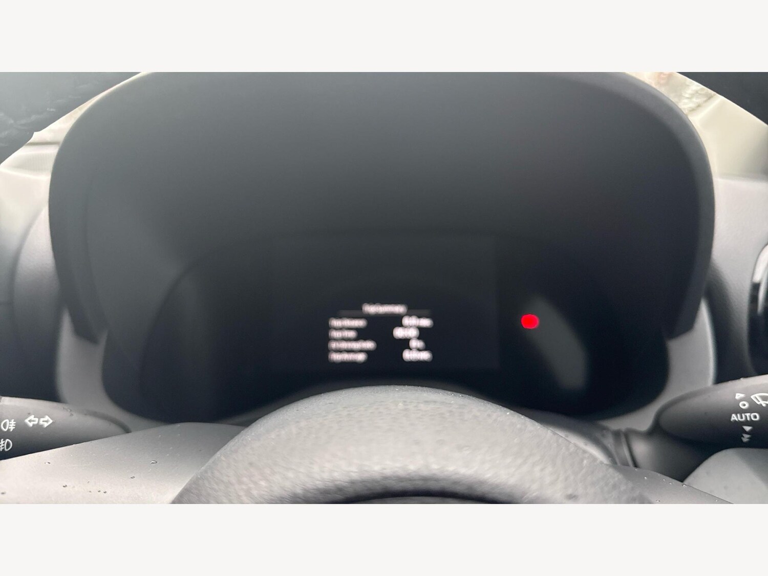 Used Toyota Yaris for sale - 77175236: Photo 11