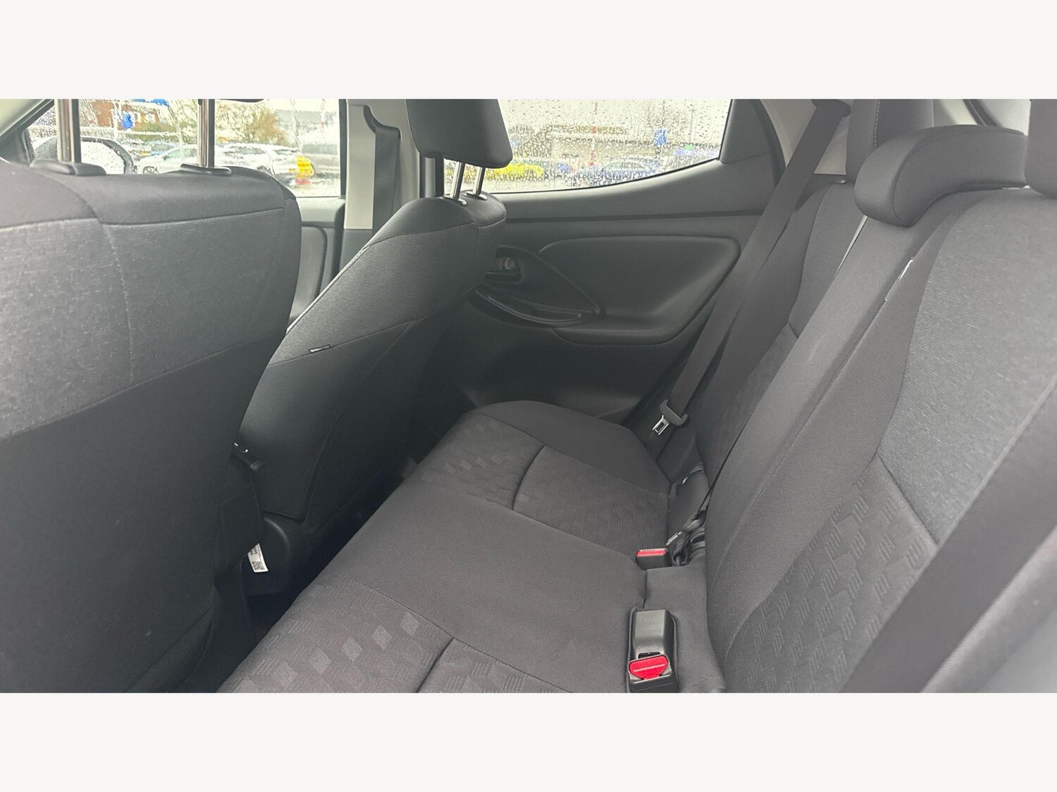 Used Toyota Yaris for sale - 77175236: Photo 15