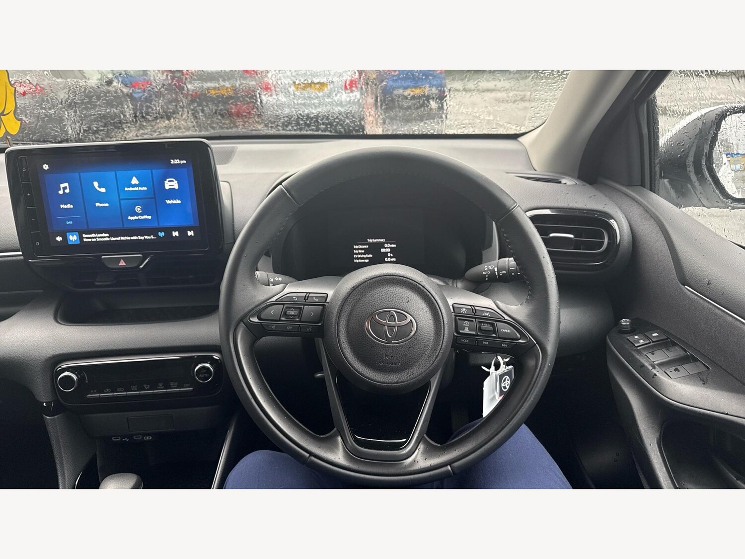 Used Toyota Yaris for sale - 77175236: Photo 8