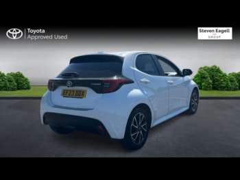 Used Toyota Yaris 2023 for sale - 74704913: Photo