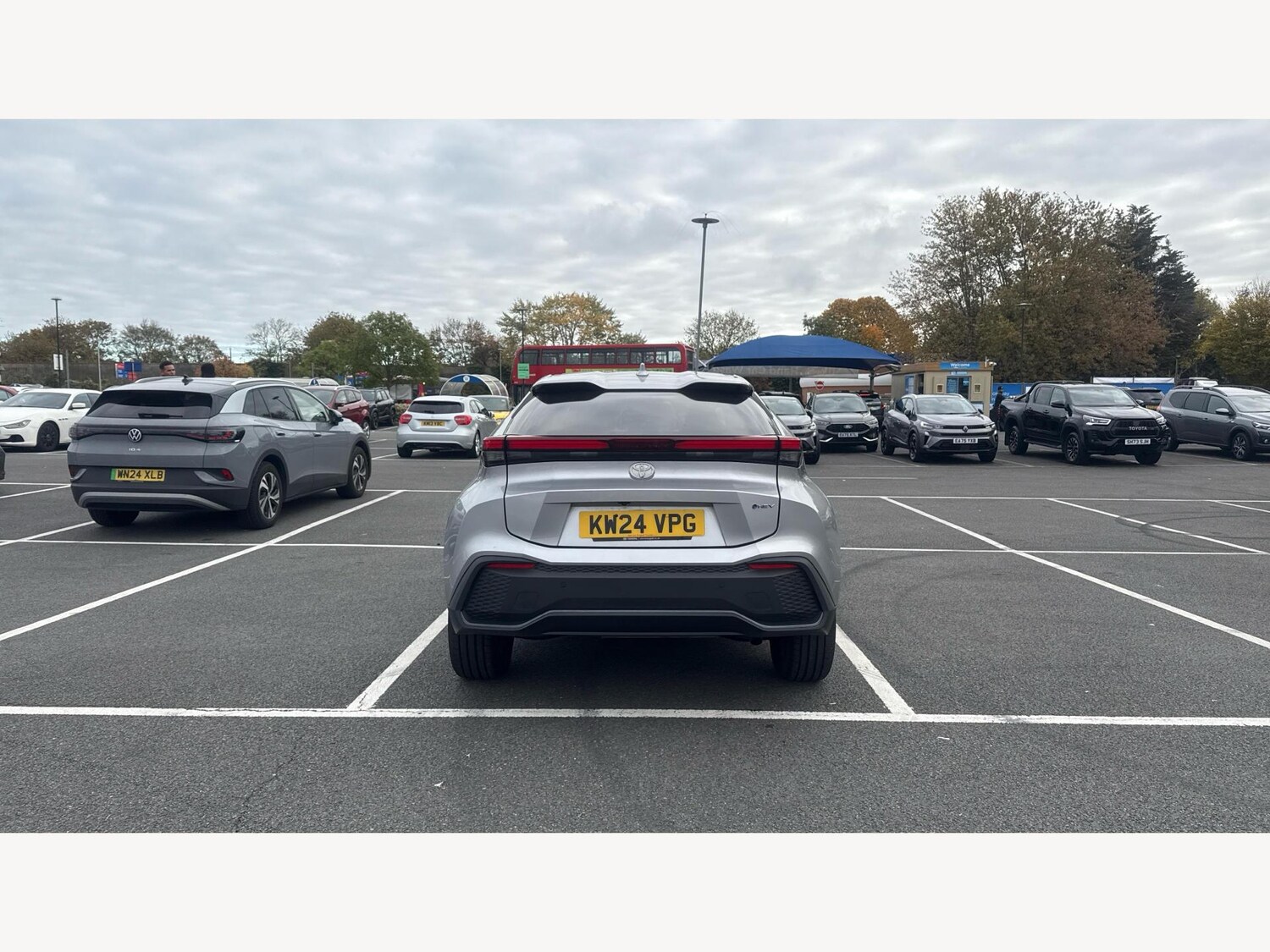 Used Toyota C-HR 2024 for sale - 76295258: Photo 21