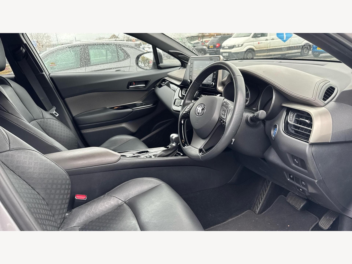 Used Toyota C-HR 2021 for sale - 76633131: Photo 13