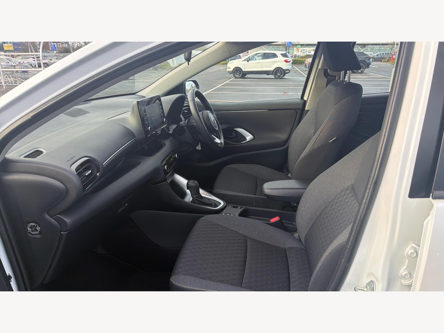 Used Toyota Yaris for sale - 77537929: Photo 12