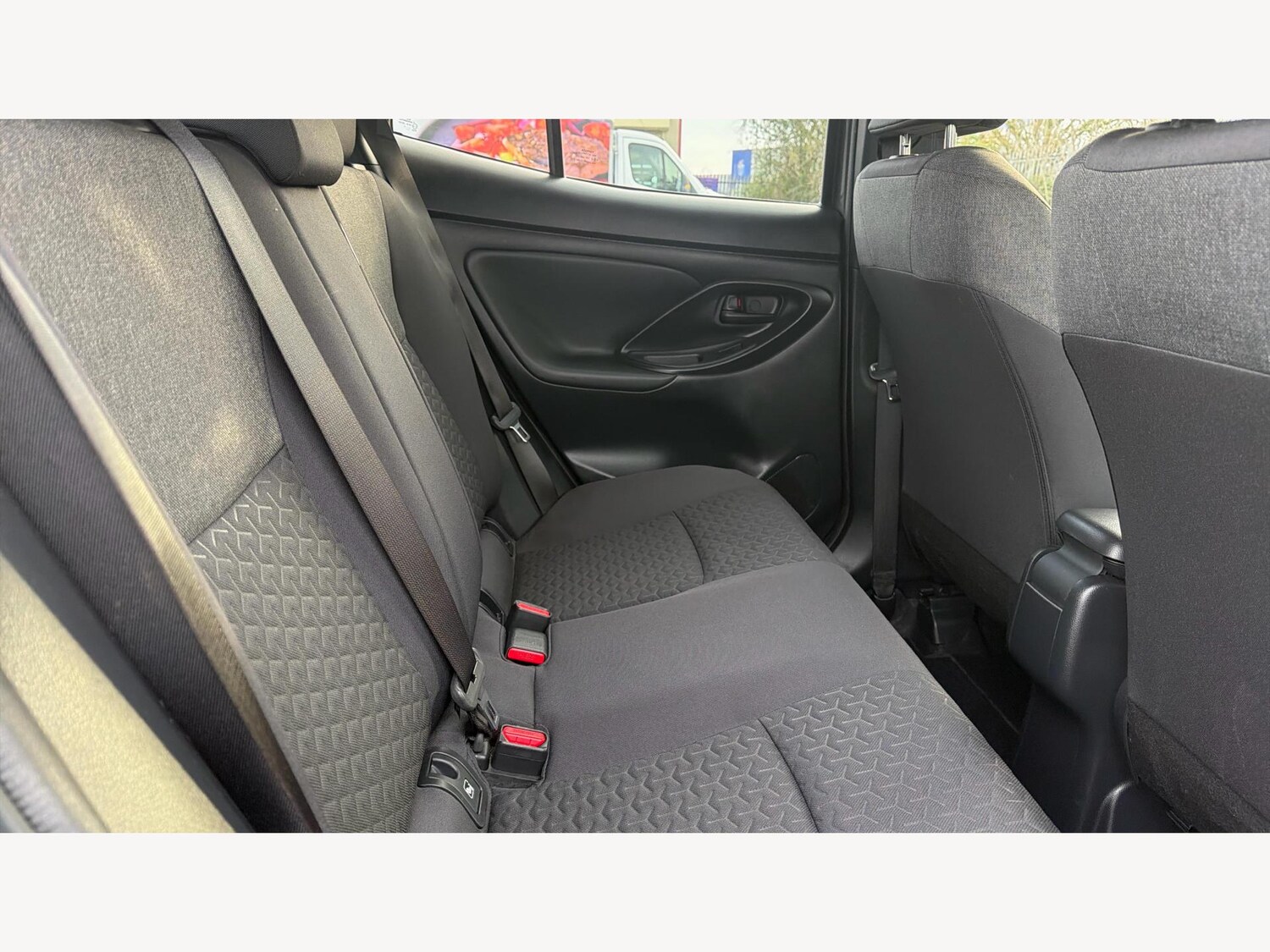 Used Toyota Yaris Cross 2023 for sale - 77067314: Photo 14