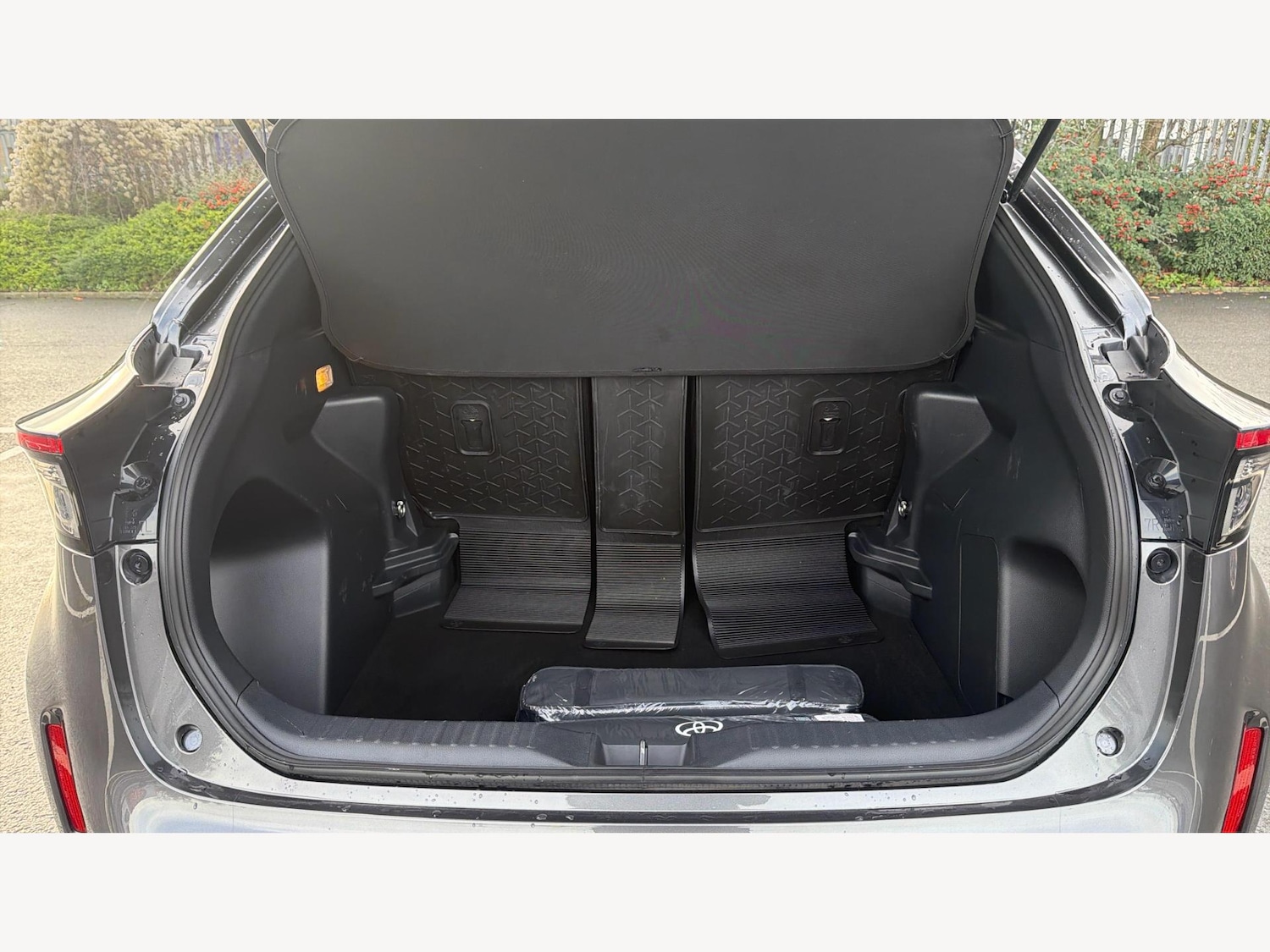 Used Toyota Yaris Cross 2023 for sale - 77067314: Photo 16