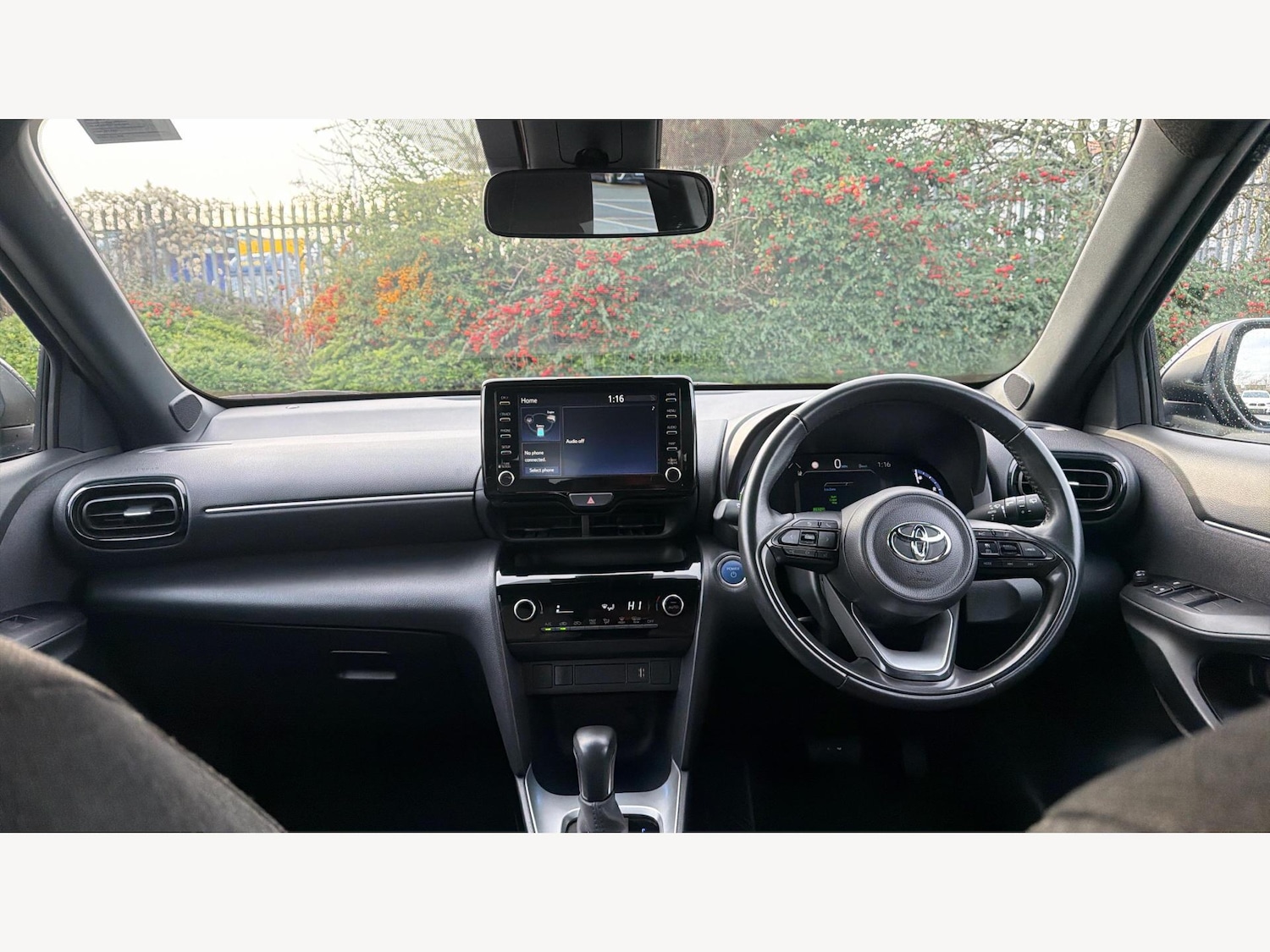 Used Toyota Yaris Cross 2023 for sale - 77067314: Photo 7