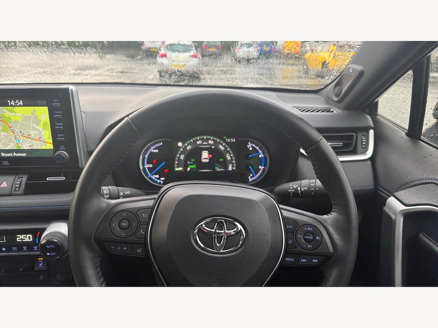 Used Toyota RAV4 2022 for sale - 76850435: Photo 10