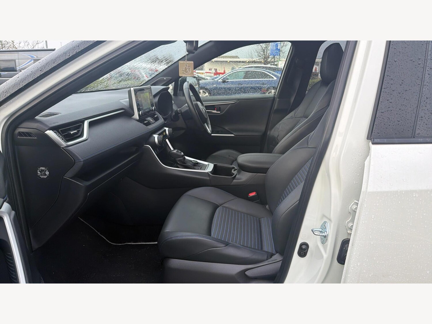 Used Toyota RAV4 2022 for sale - 76850435: Photo 12