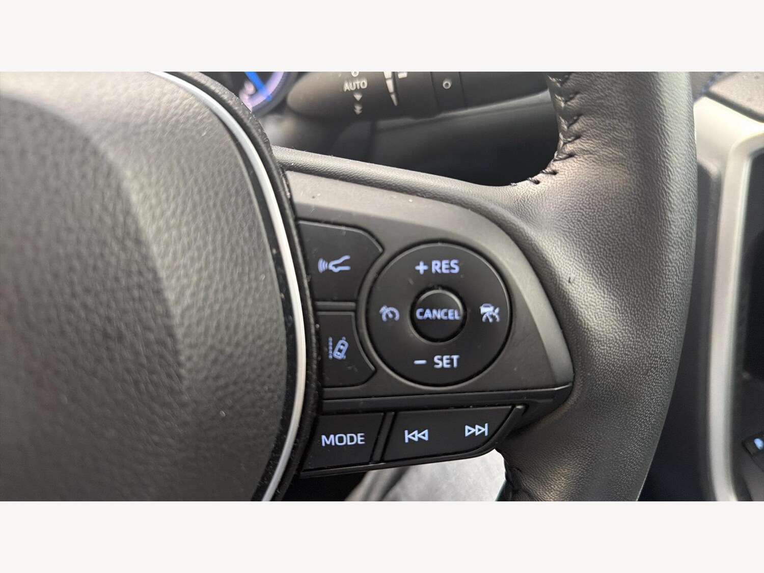 Used Toyota RAV4 2022 for sale - 76850435: Photo 23