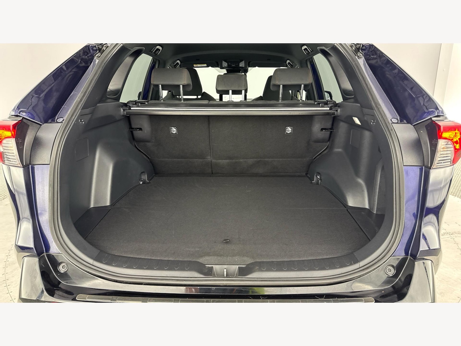 Used Toyota RAV4 2023 for sale - 76521897: Photo 16