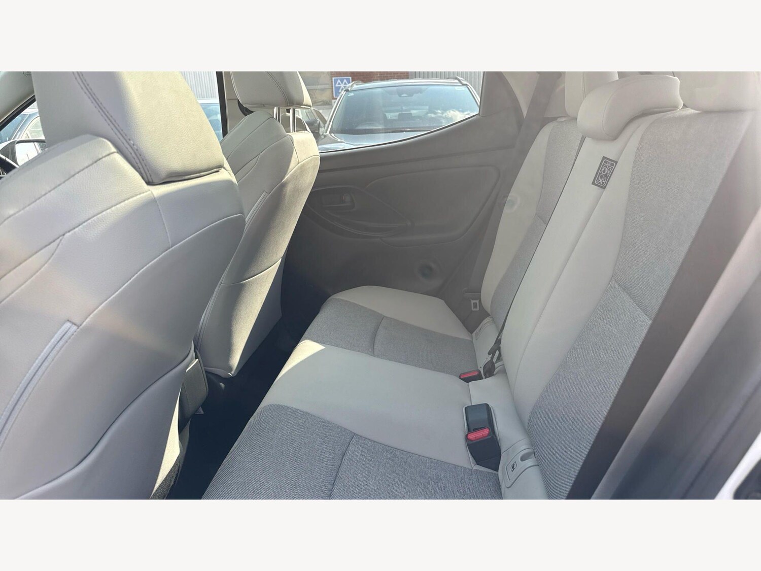 Used Toyota Yaris 2022 for sale - 78156752: Photo 15