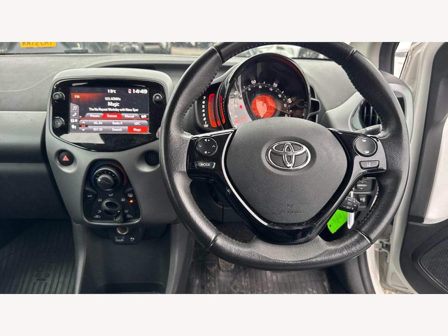 Used Toyota AYGO for sale - 77066455: Photo 8