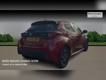 Used Toyota Yaris 2023 for sale - 76399133: Photo