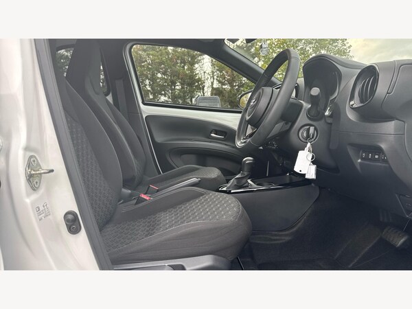 Used Toyota Aygo X 2024 for sale - 76294697: Photo 13