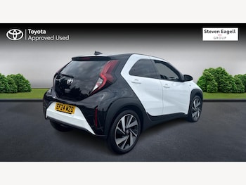 Used Toyota Aygo X 2024 for sale - 76294697: Photo 2