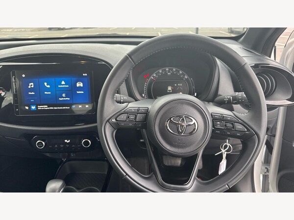 Used Toyota Aygo X 2024 for sale - 76294697: Photo 8