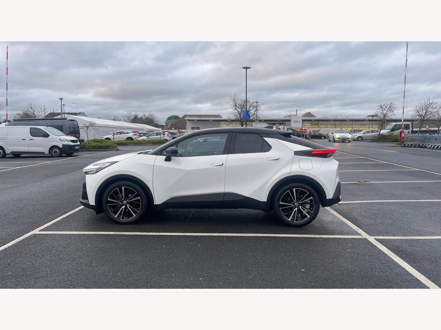 Used Toyota C-HR 2025 for sale - 77351889: Photo 19