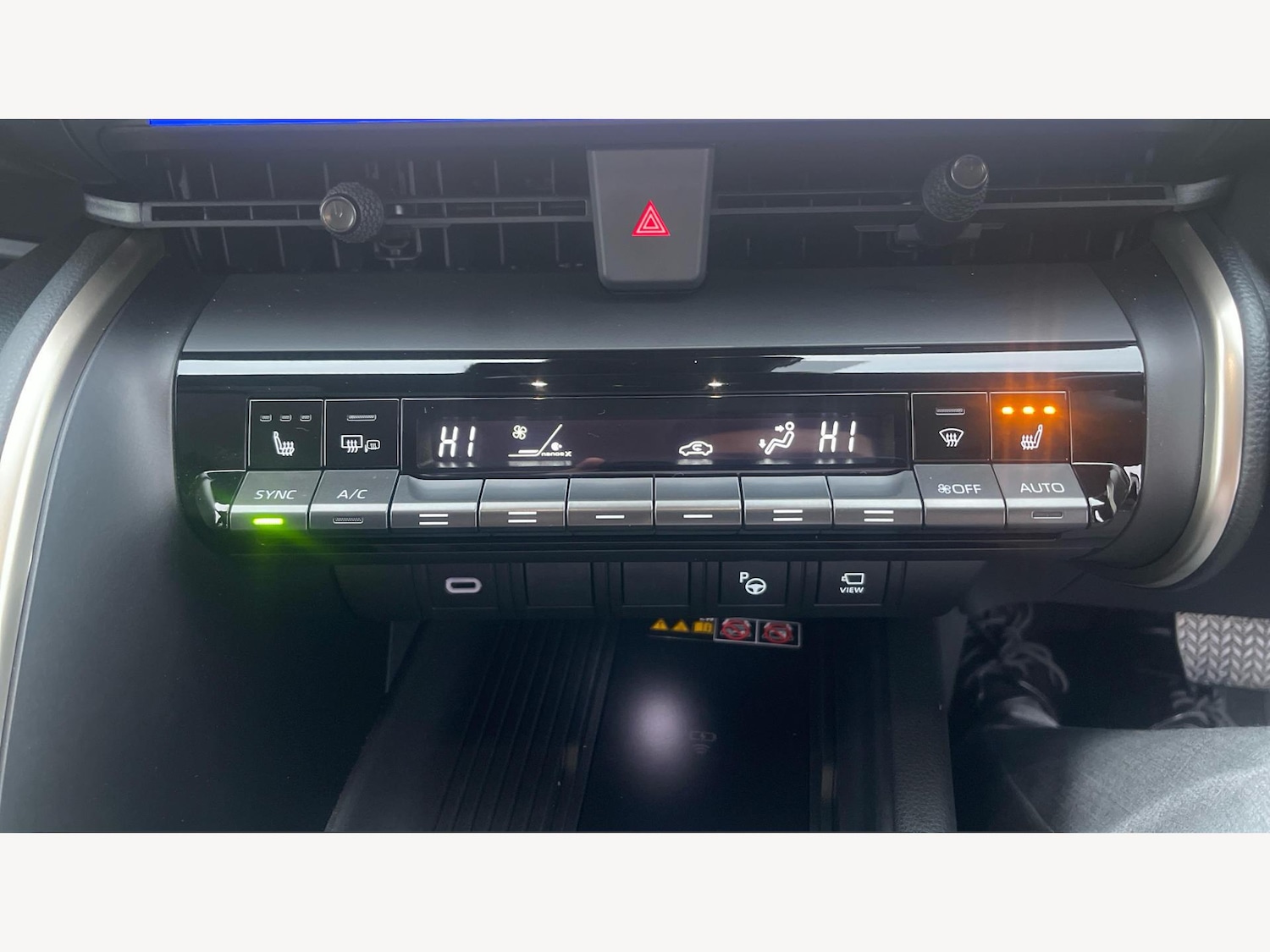 Used Toyota C-HR 2025 for sale - 77351889: Photo 24